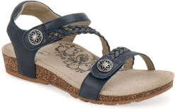 Aetrex Women's Jillian -Footwear Store aetrex womens jillian navy sc461w 59325.1714057722