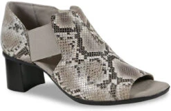 Munro Sable -Footwear Store munro womens sable nude snake print m455540 09806.1598628555